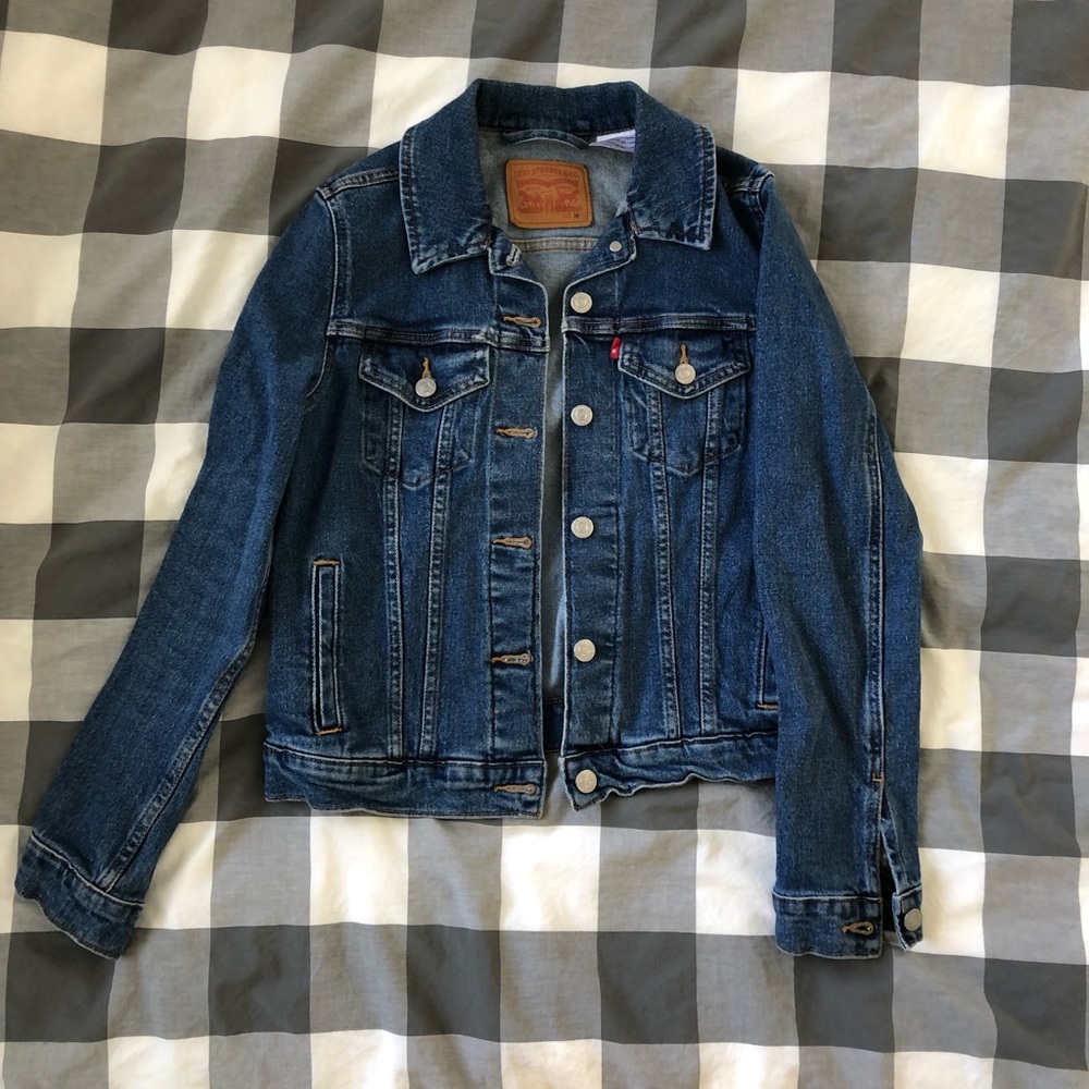 Levi’s Original Trucker Denim Blue Jean Jacket